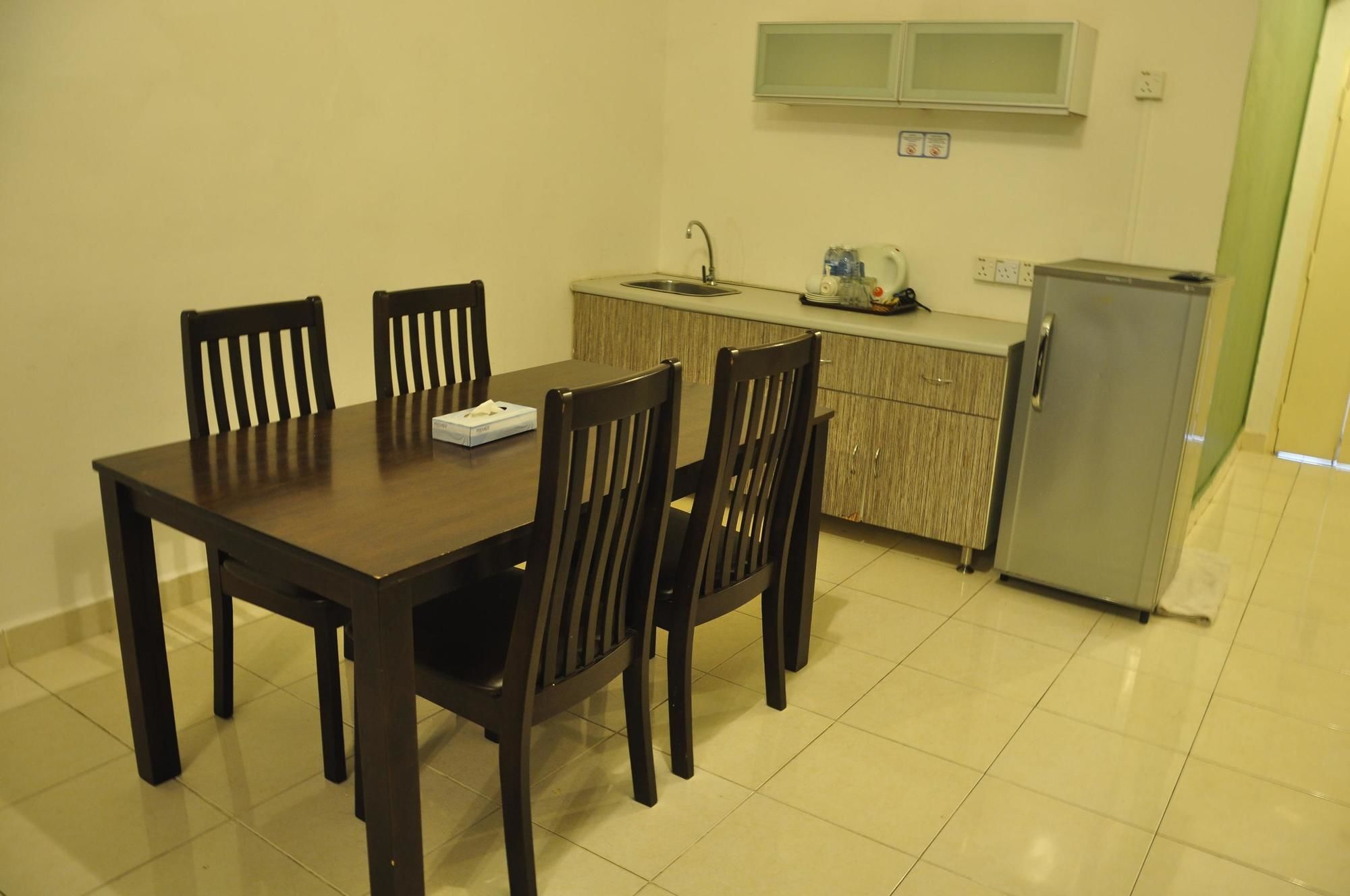 Sumai Hotel Apartment Kuala Terengganu Eksteriør billede